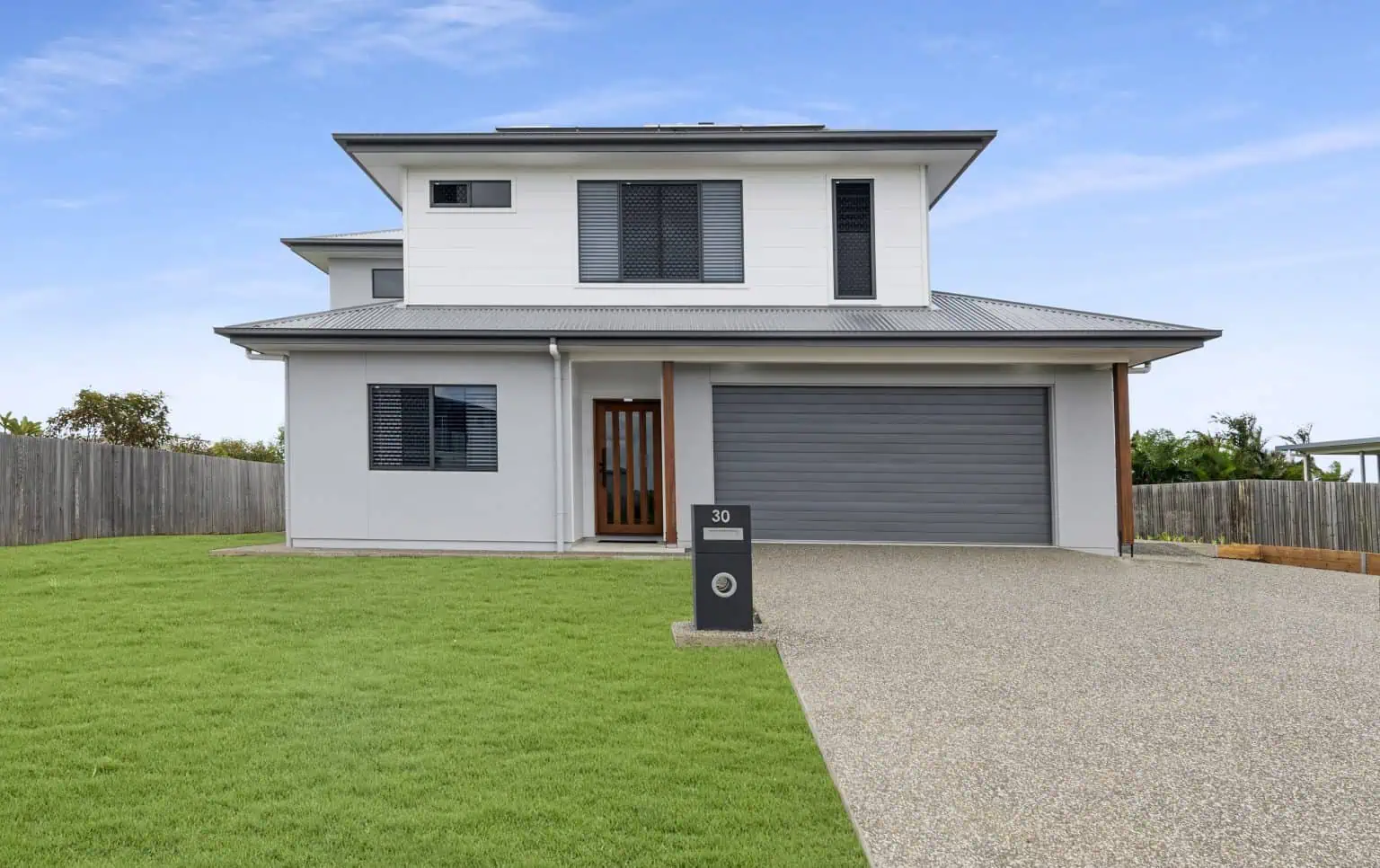 30-Emperor-NWC-MR041