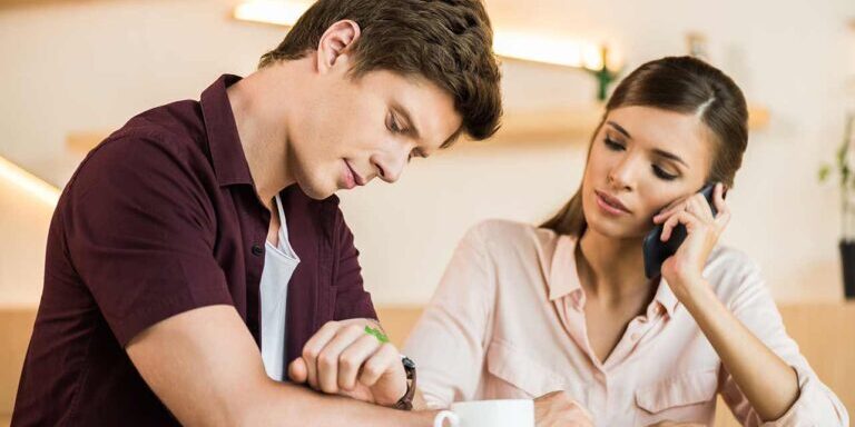 couple waiting for the builder